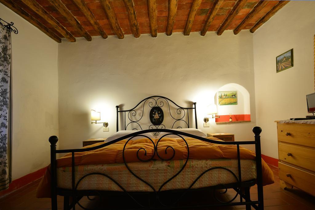 La Fiaba Guest House Castellina in Chianti Ruang foto